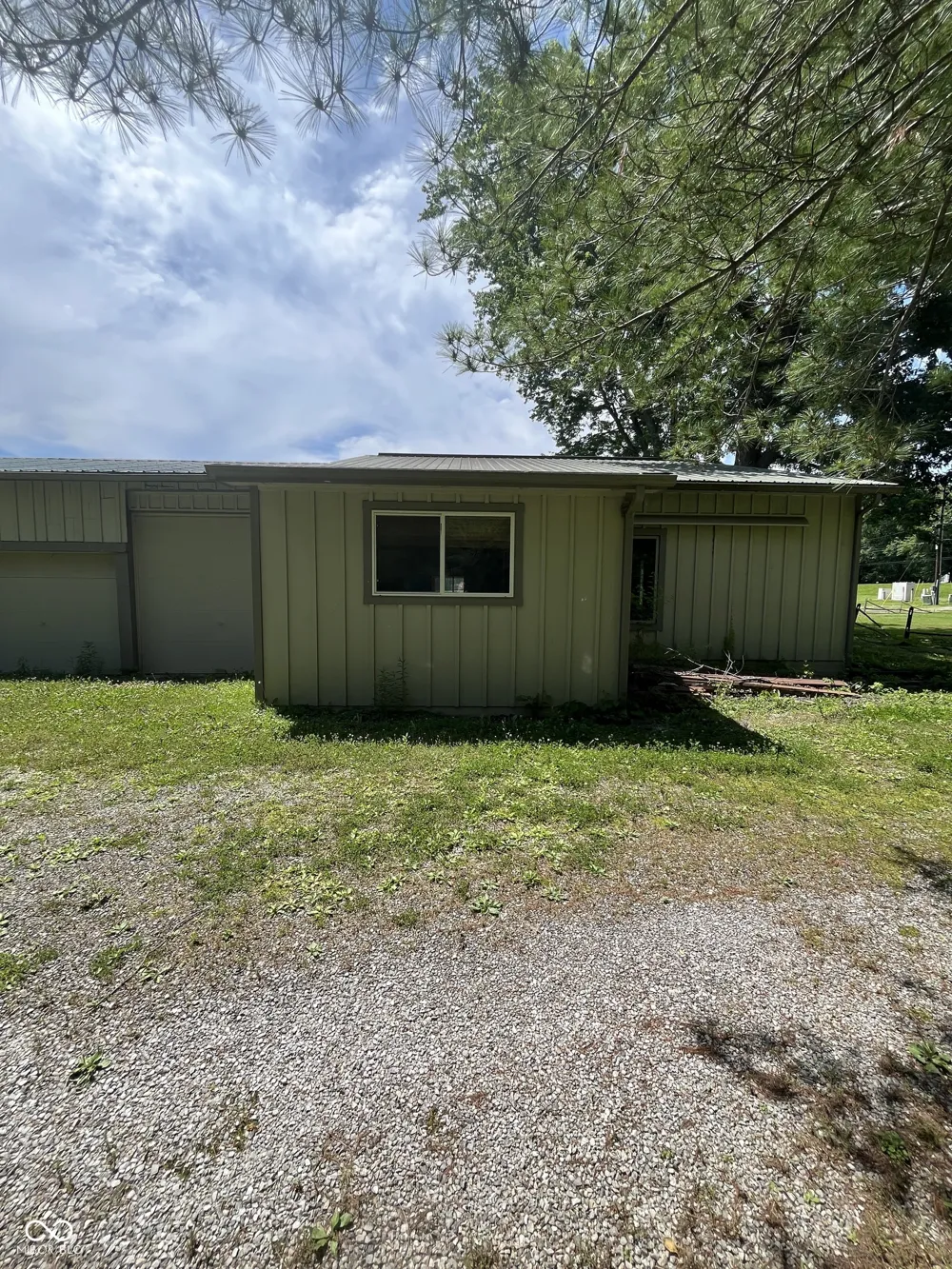4007 E State Road 46 Nashville, IN 47448