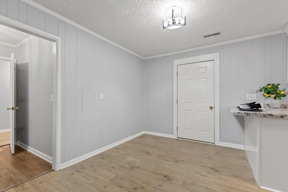 599 Steele Road Rossville, GA 30741