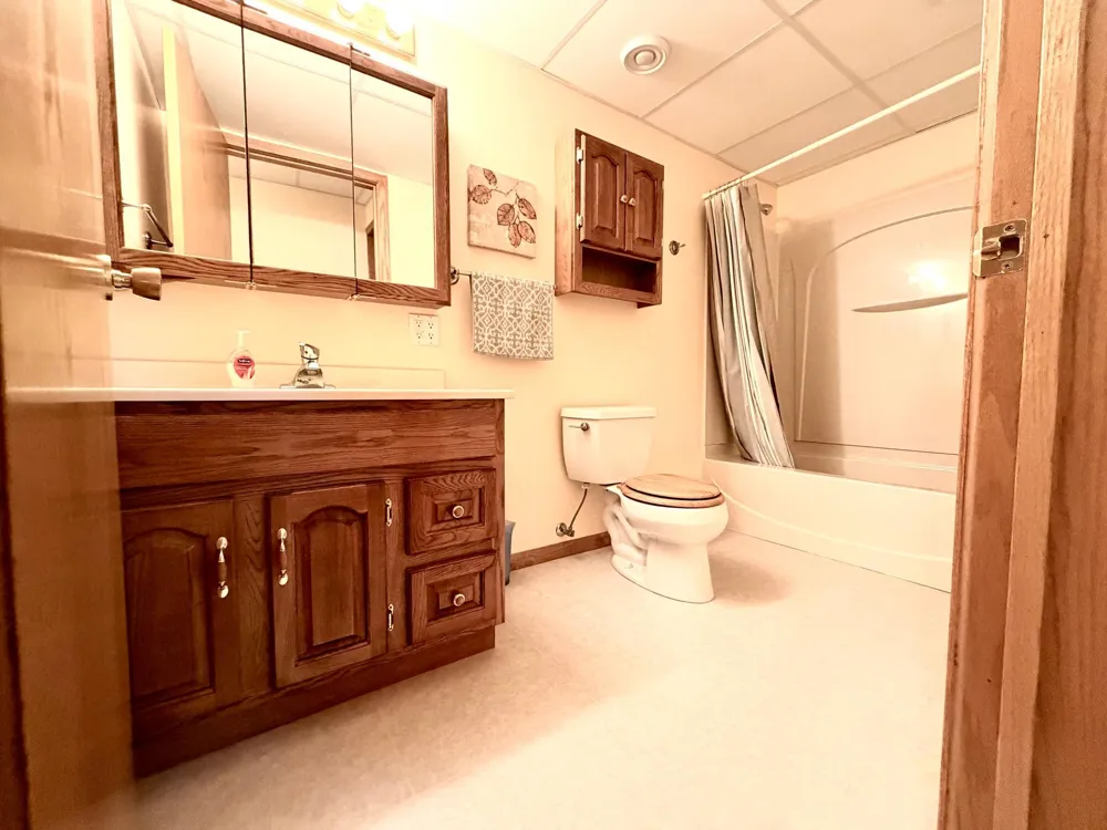 6 Edgewater Road Slayton, MN 56172
