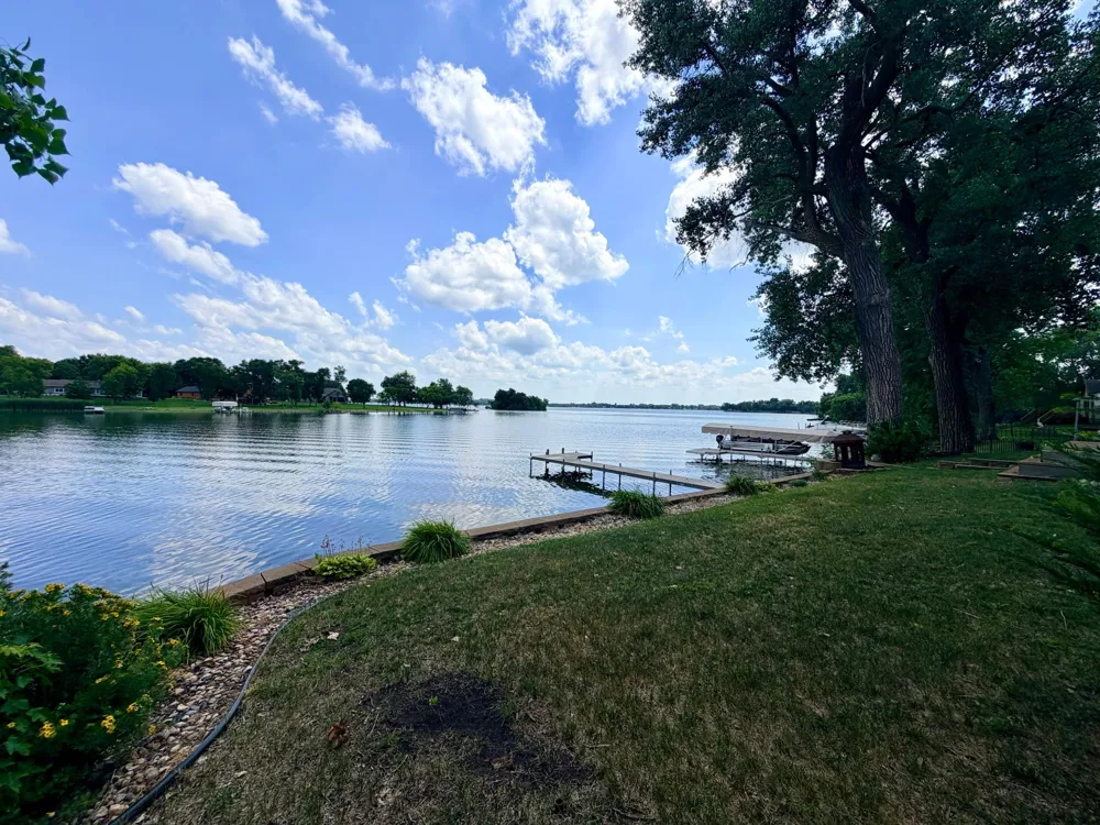 6 Edgewater Road Slayton, MN 56172