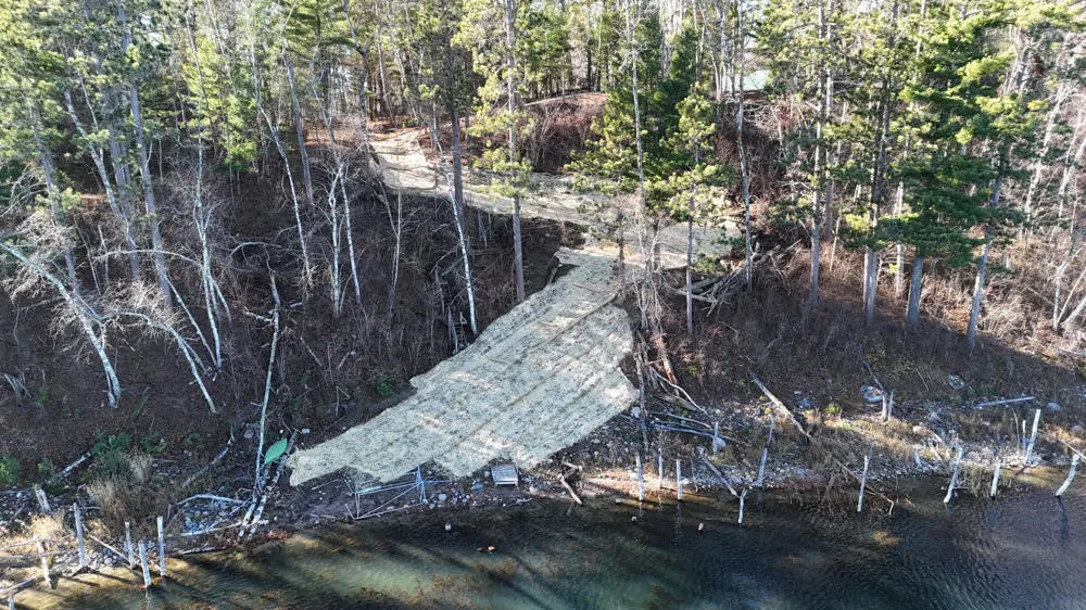 12745 Ecton Trail Bagley, MN 56621