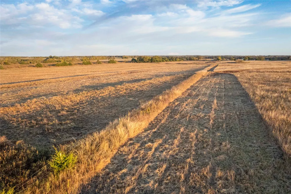 112 Hill Ranch Road Celeste, TX 75423