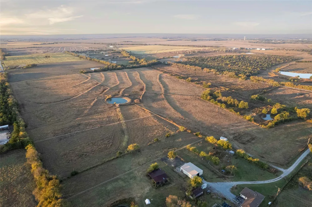 112 Hill Ranch Road Celeste, TX 75423
