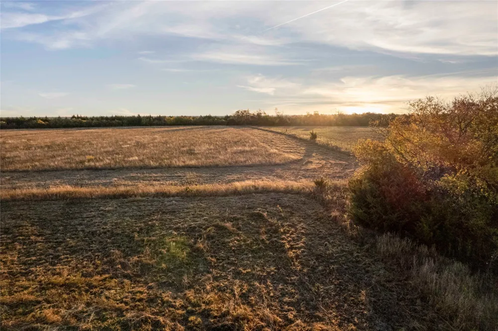 112 Hill Ranch Road Celeste, TX 75423