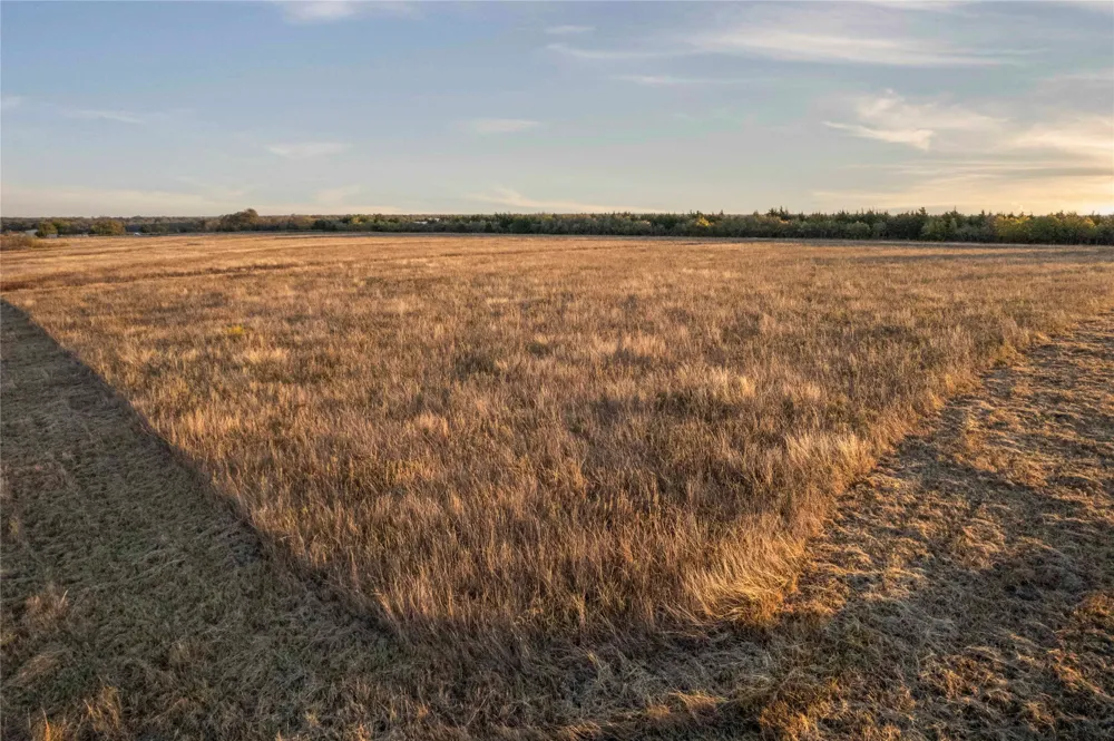 112 Hill Ranch Road Celeste, TX 75423