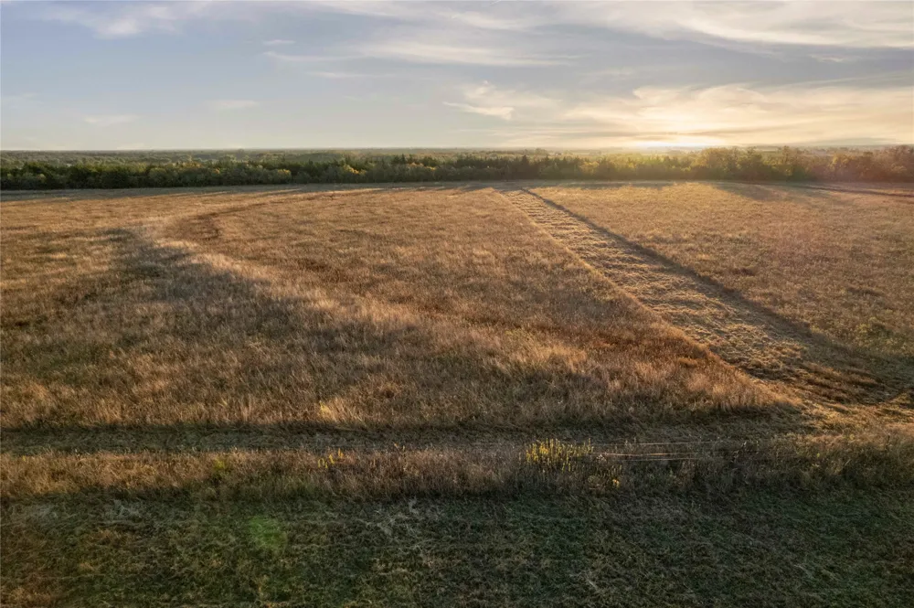 112 Hill Ranch Road Celeste, TX 75423