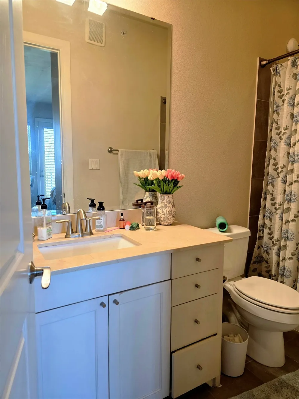2800 Sandage Avenue #206 Fort Worth, TX 76109