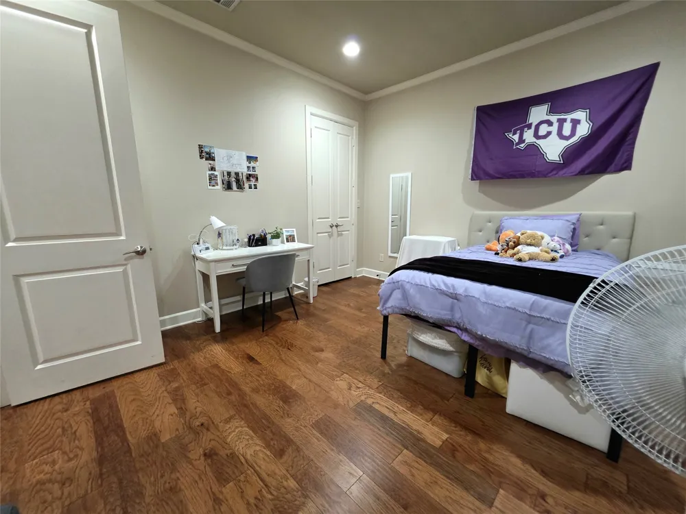2800 Sandage Avenue #206 Fort Worth, TX 76109