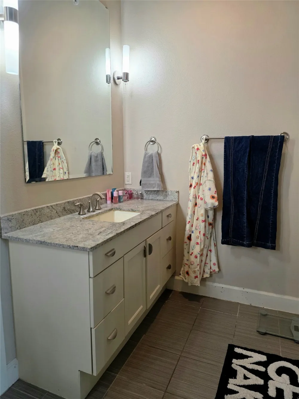 2800 Sandage Avenue #206 Fort Worth, TX 76109