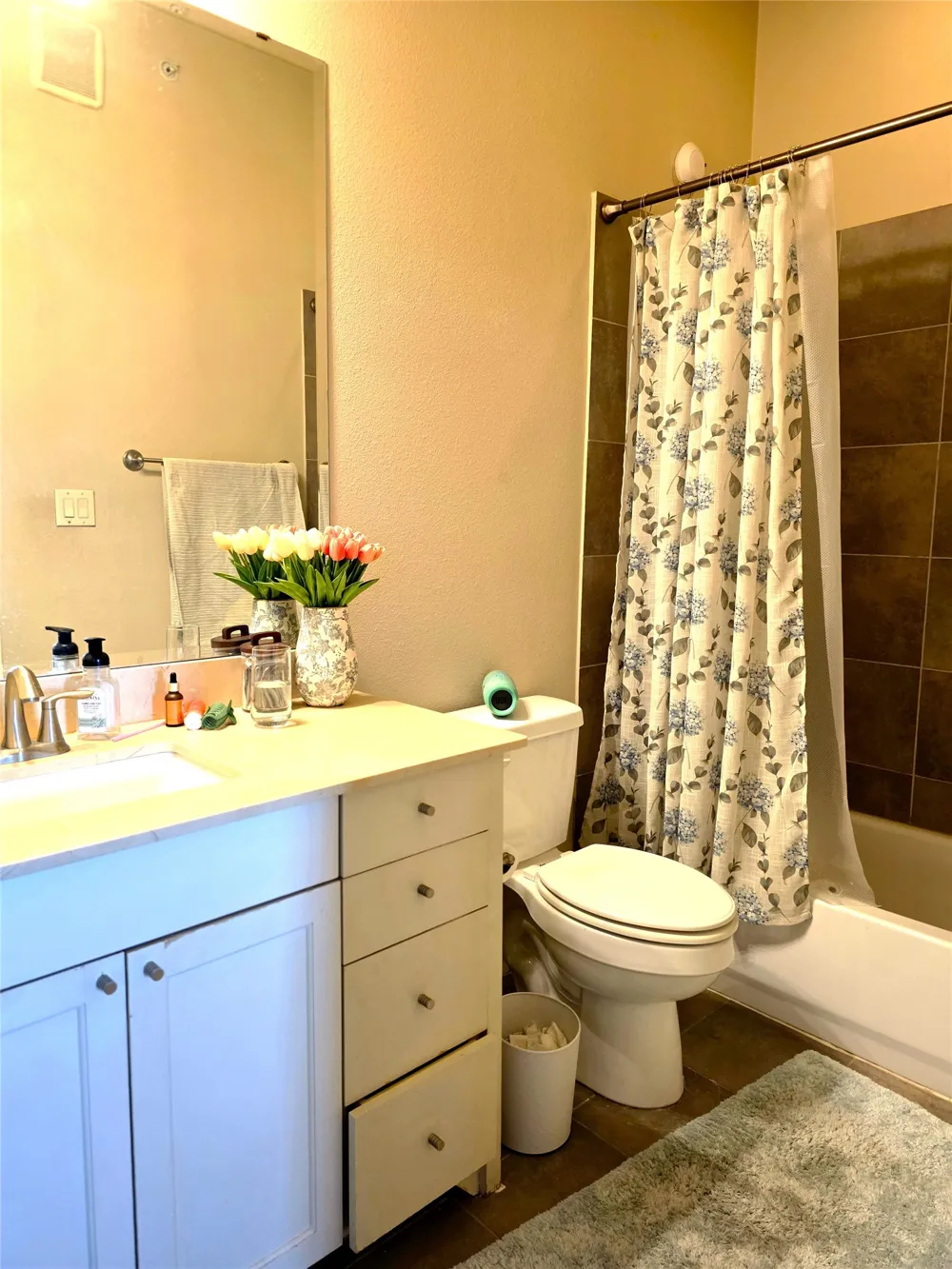 2800 Sandage Avenue #206 Fort Worth, TX 76109