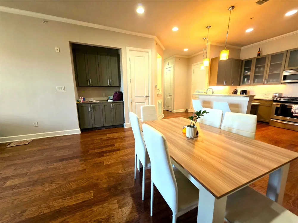 2800 Sandage Avenue #206 Fort Worth, TX 76109
