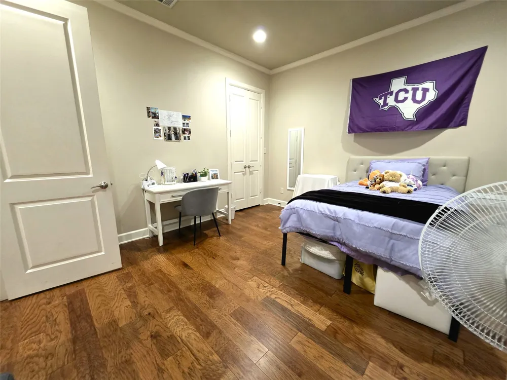 2800 Sandage Avenue #206 Fort Worth, TX 76109