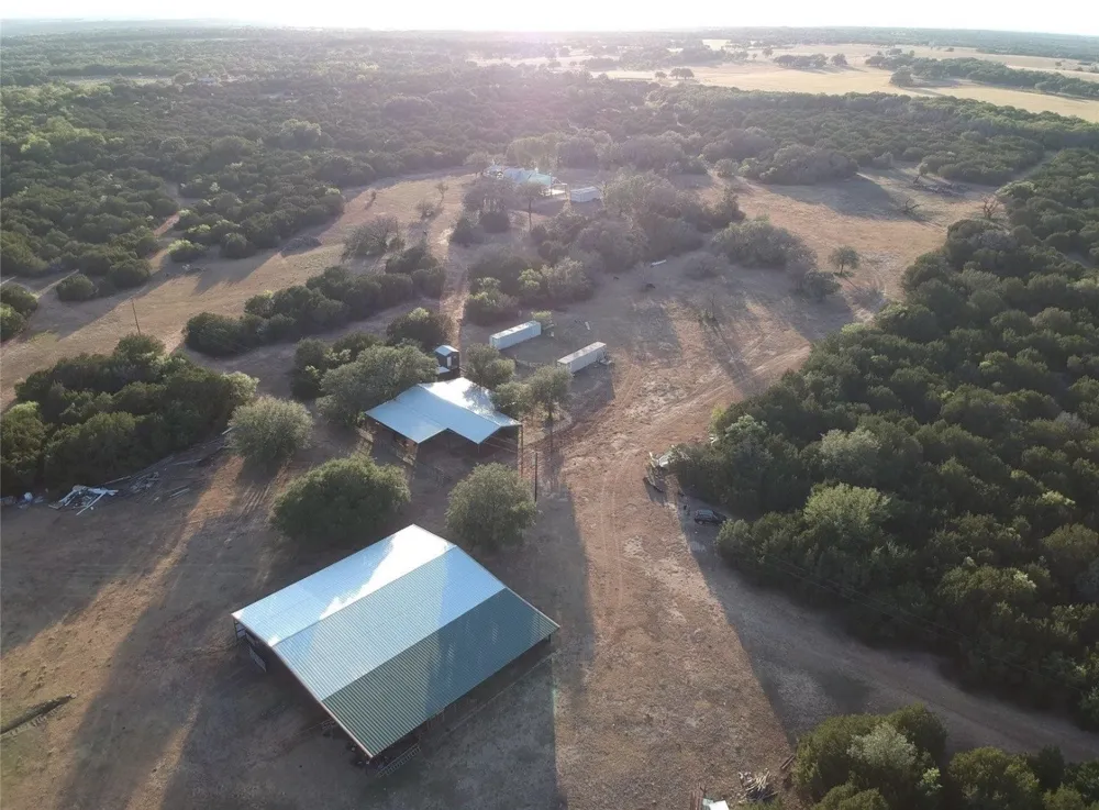 8245 County Road 239 Hico, TX 76457