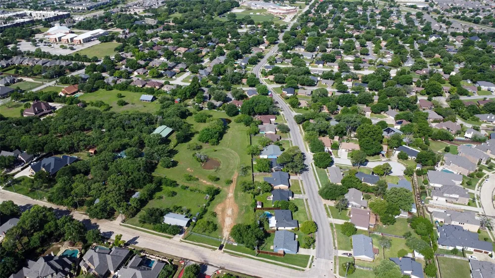6625 Crane Road North Richland Hills, TX 76182