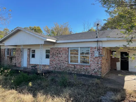 1947 Highway 164 W