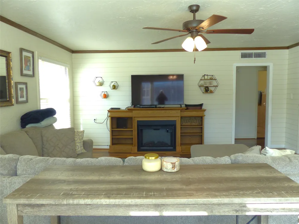 1031 11th Brady, TX 76825