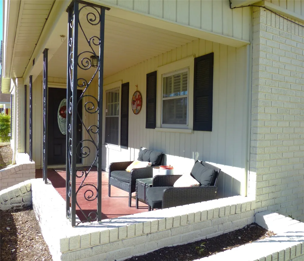 1031 11th Brady, TX 76825