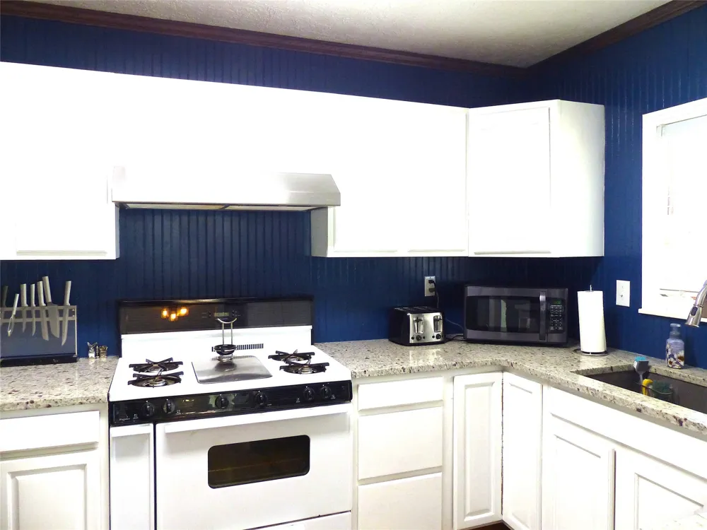 1031 11th Brady, TX 76825