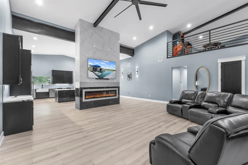 9700 Nix Road Tolar, TX 76476