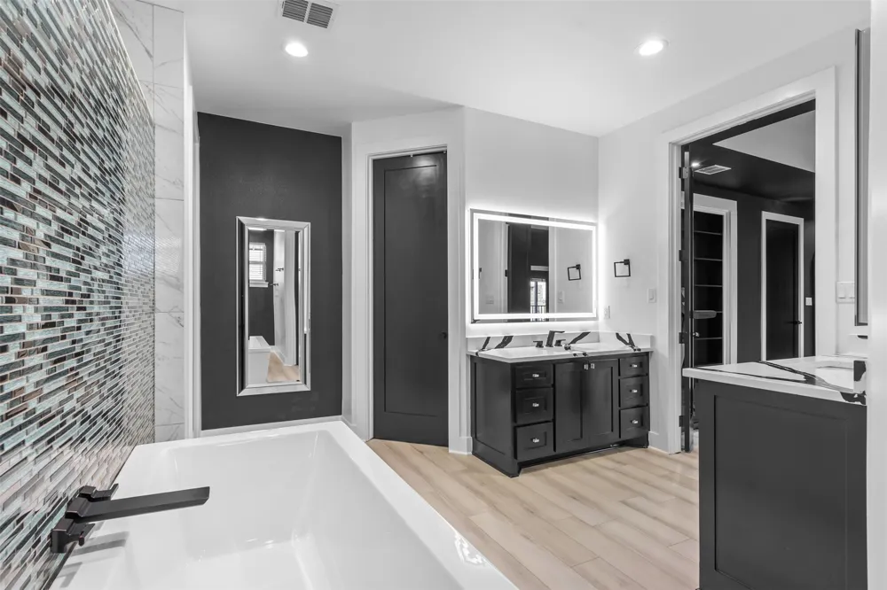 9700 Nix Road Tolar, TX 76476