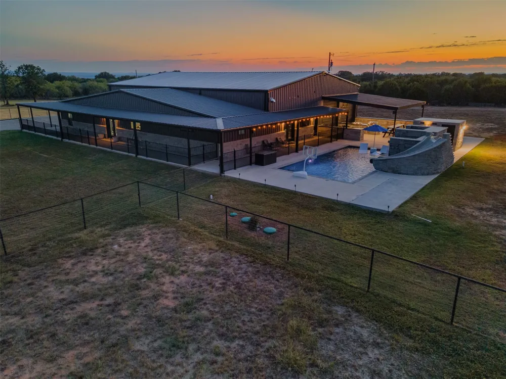 9700 Nix Road Tolar, TX 76476