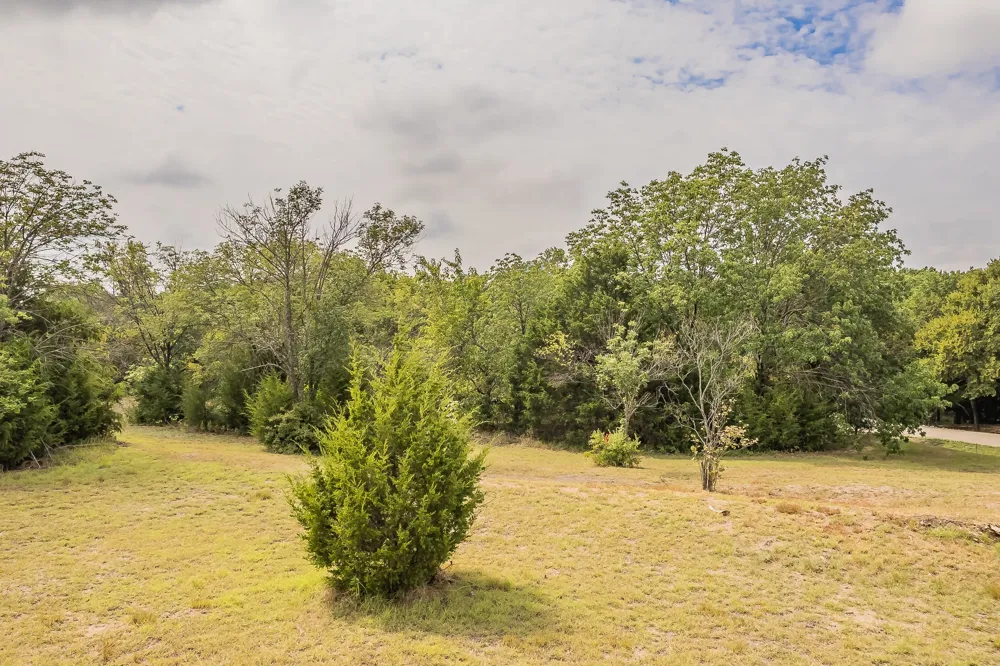 2240 Creekridge Drive Frisco, TX 75034