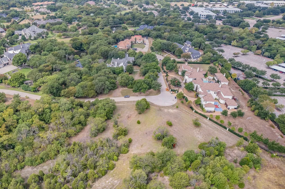 2240 Creekridge Drive Frisco, TX 75034