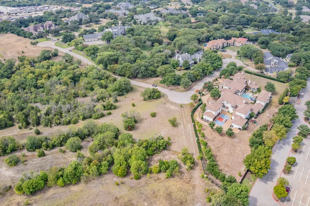 2240 Creekridge Drive Frisco, TX 75034