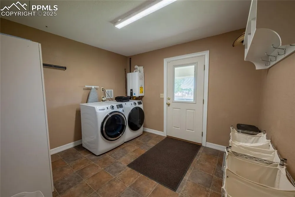 11743 County Road J Antonito, CO 81120