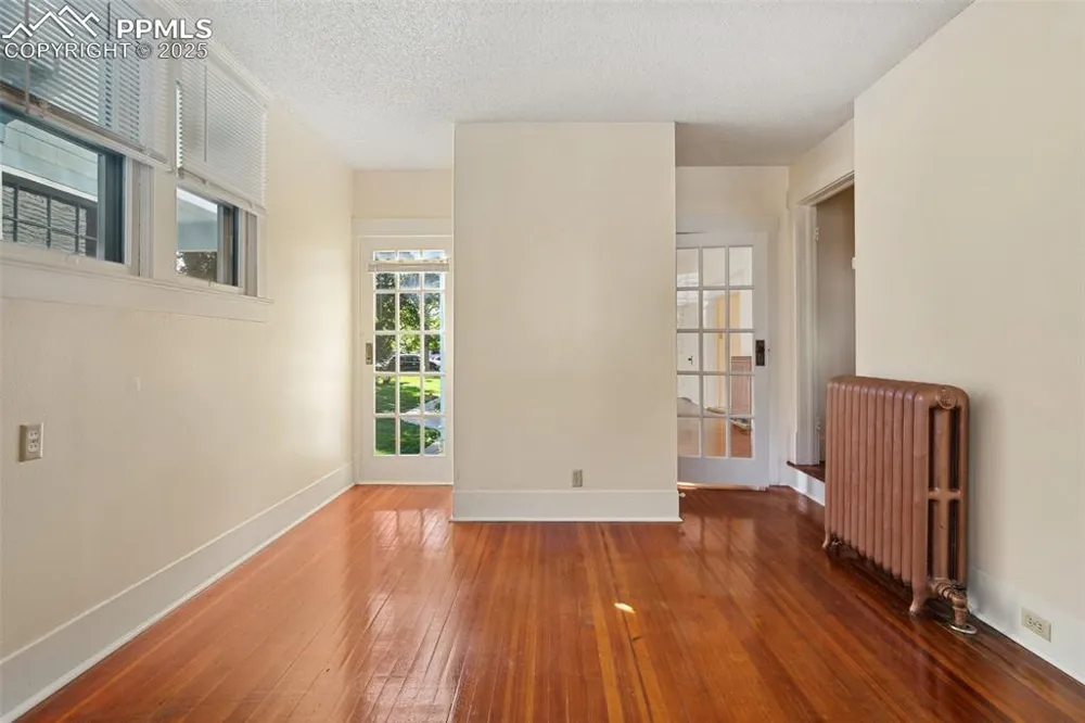 1215 Nevada Avenue Colorado Springs, CO 80903