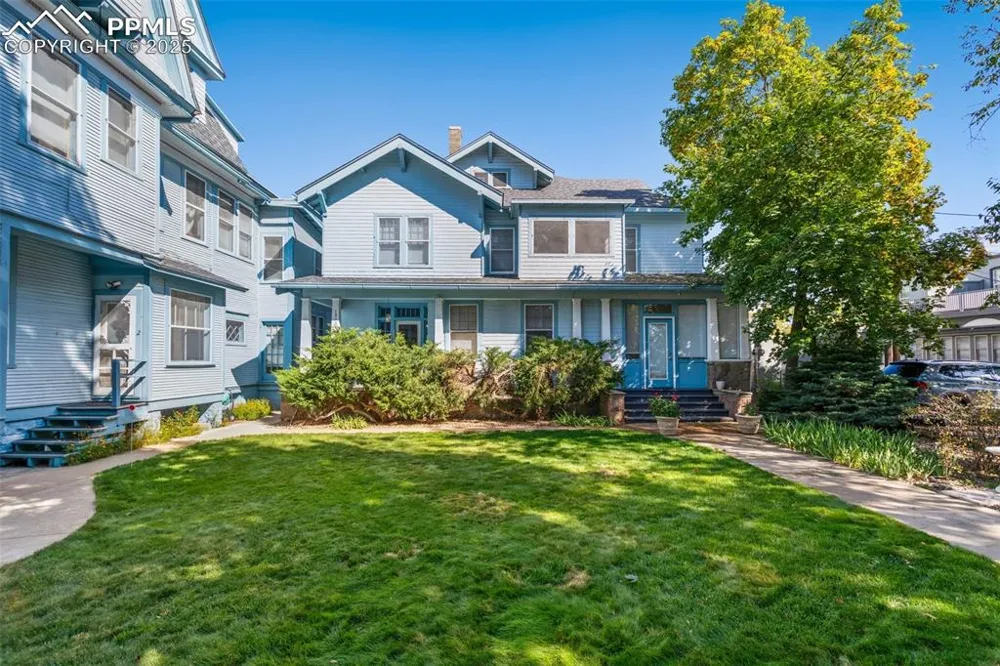 1215 Nevada Avenue Colorado Springs, CO 80903
