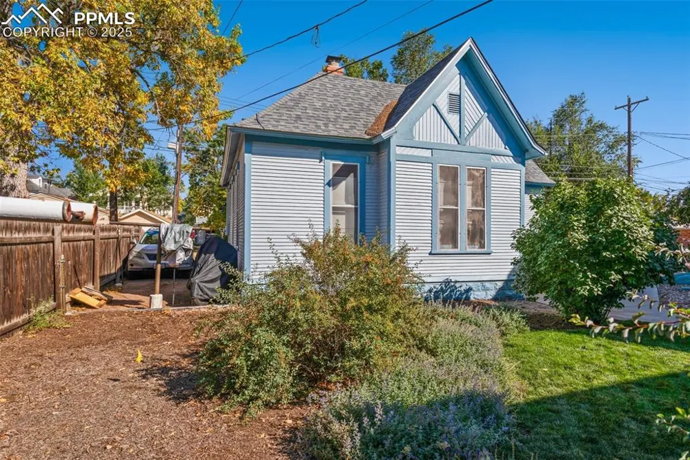 1215 Nevada Avenue Colorado Springs, CO 80903