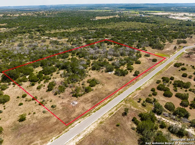 209 Dark Sky Path Kerrville, TX 78028