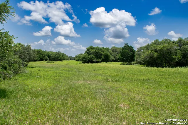 TBD FM 682 Yoakum, TX 77995