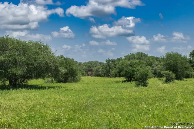 TBD FM 682 Yoakum, TX 77995