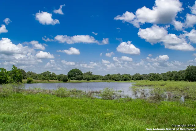 TBD FM 682 Yoakum, TX 77995