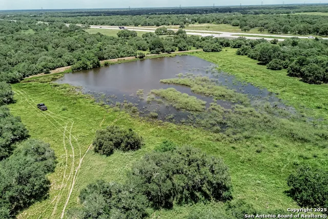 TBD FM 682 Yoakum, TX 77995