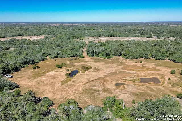 TBD FM 682 Yoakum, TX 77995