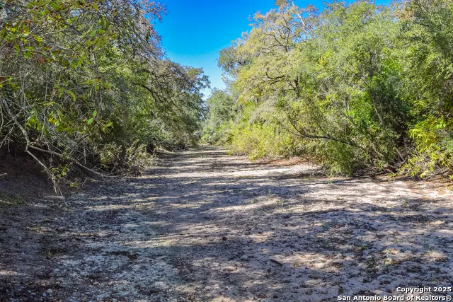 TBD FM 682 Yoakum, TX 77995