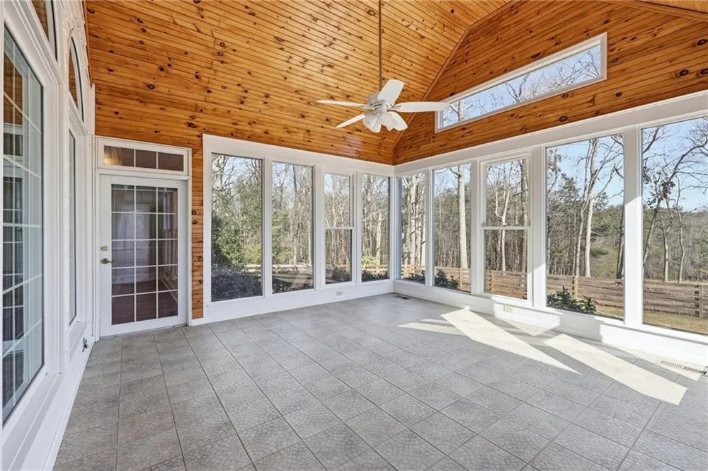 6752 Shoal Creek Road Clermont, GA 30527