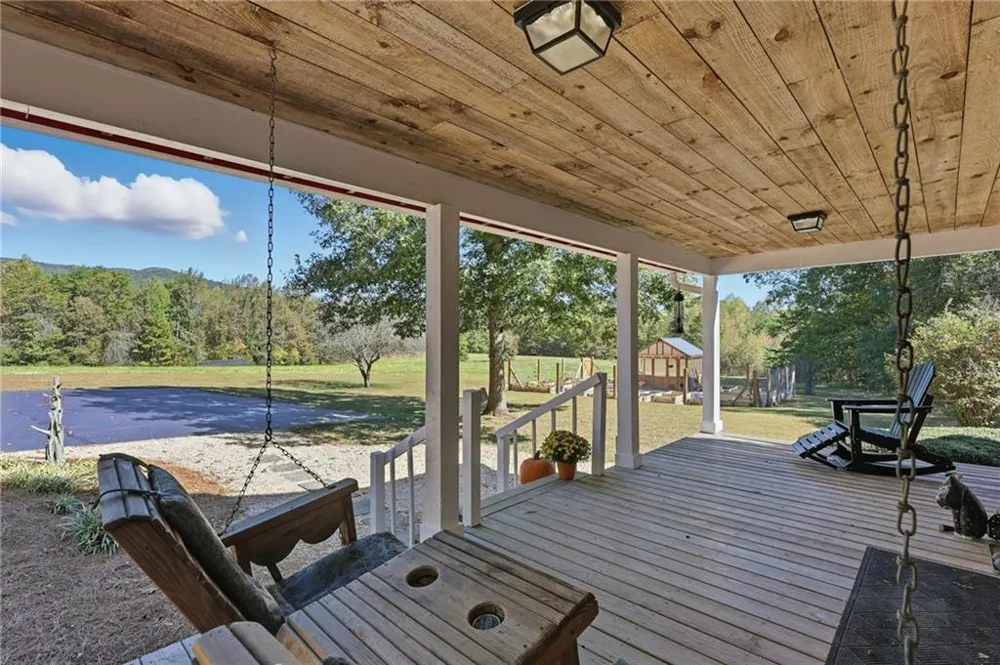 6752 Shoal Creek Road Clermont, GA 30527