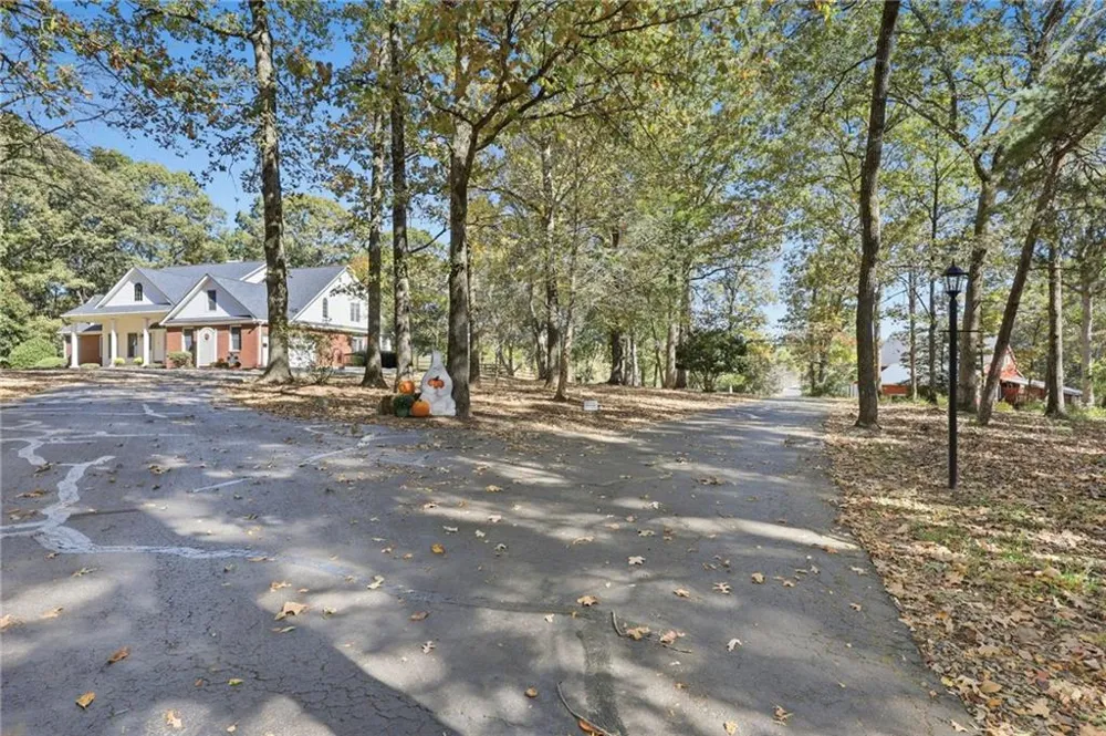 6752 Shoal Creek Road Clermont, GA 30527