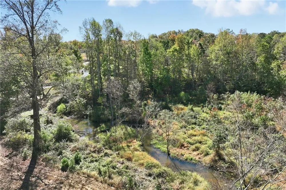 6752 Shoal Creek Road Clermont, GA 30527