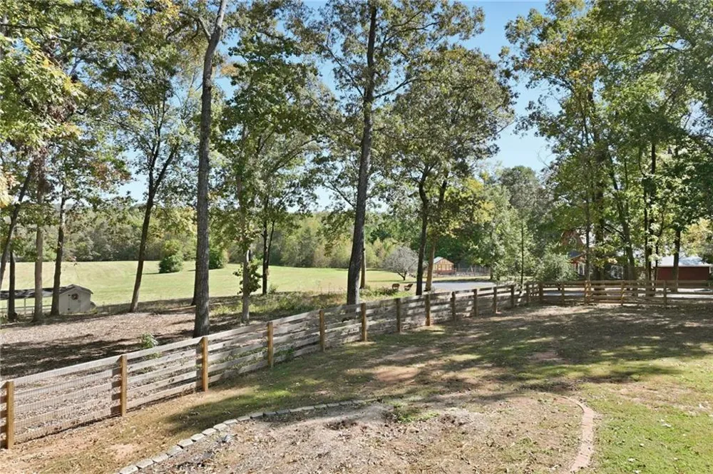6752 Shoal Creek Road Clermont, GA 30527