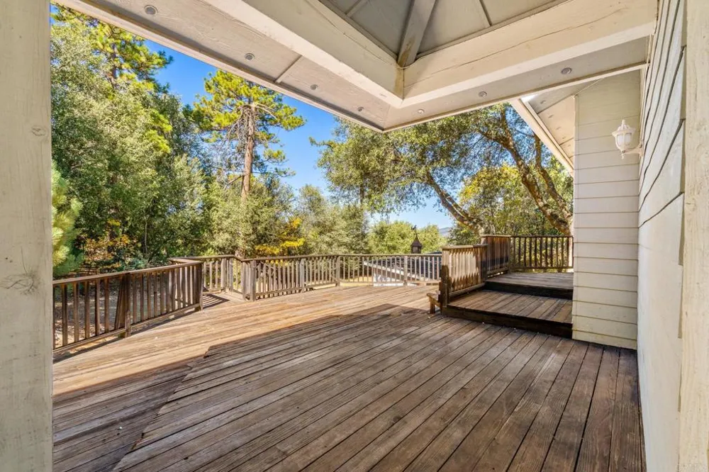 3102 Pera Alta Drive Julian, CA 92036