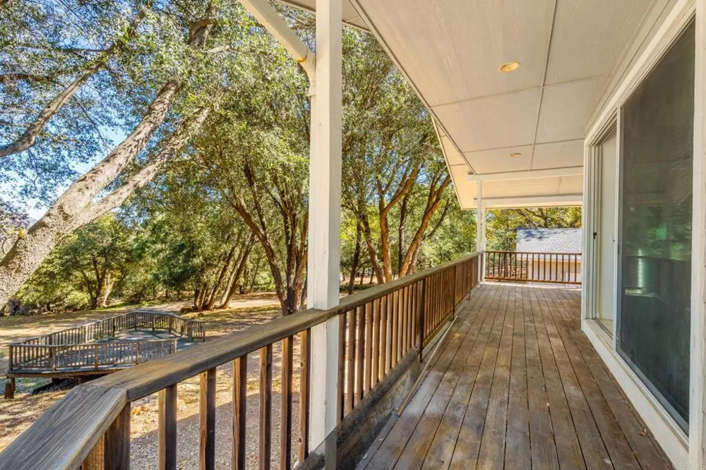 3102 Pera Alta Drive Julian, CA 92036