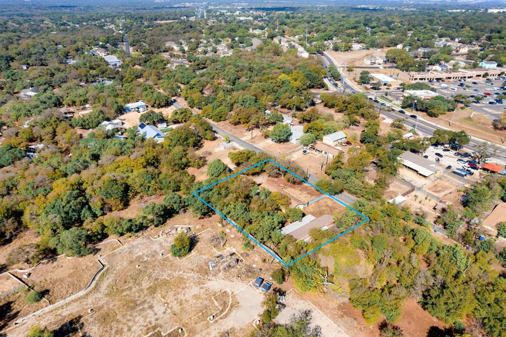 2105 Allred Drive Austin, TX 78748
