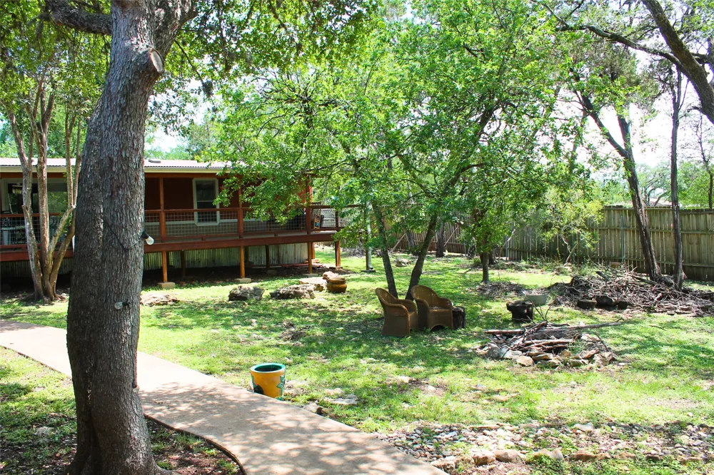 2105 Allred Drive Austin, TX 78748