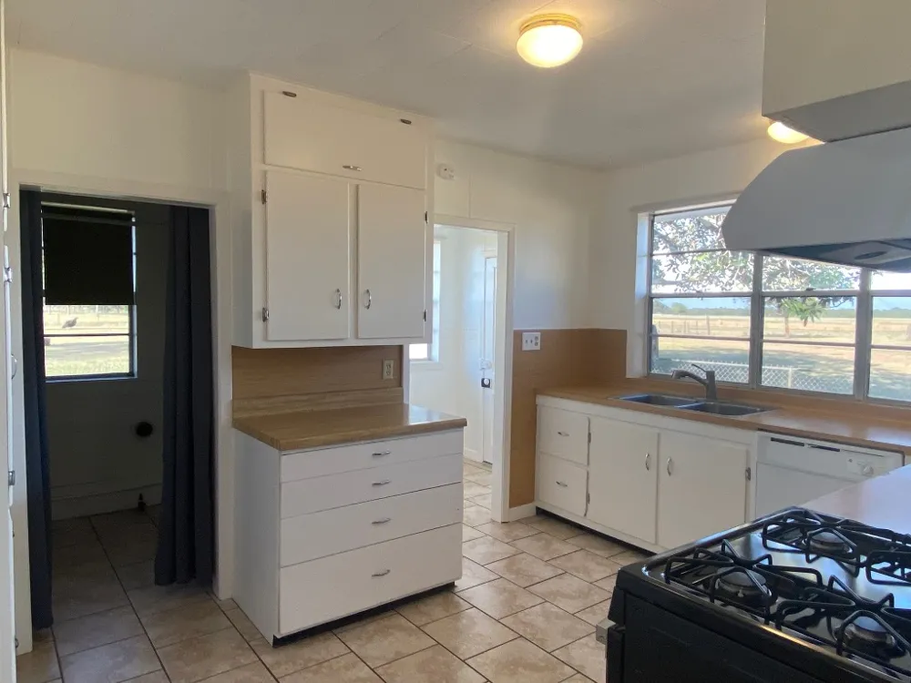 500 Greasy Bend Smithville, TX 78957
