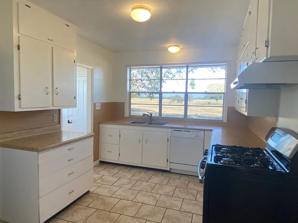 500 Greasy Bend Smithville, TX 78957